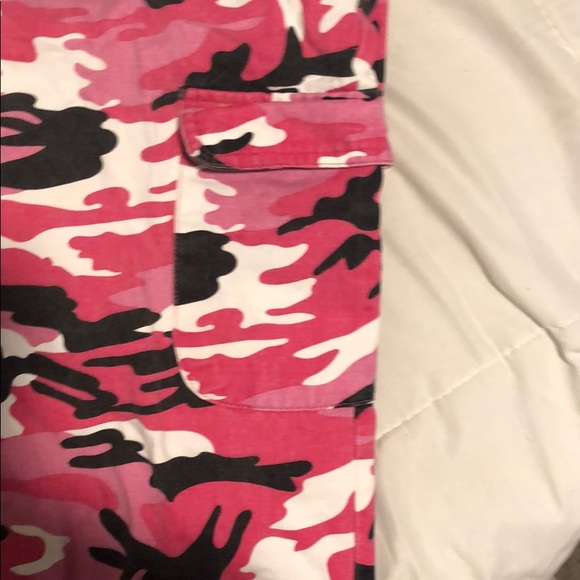 Camo cargo pants - Picture 2 of 3